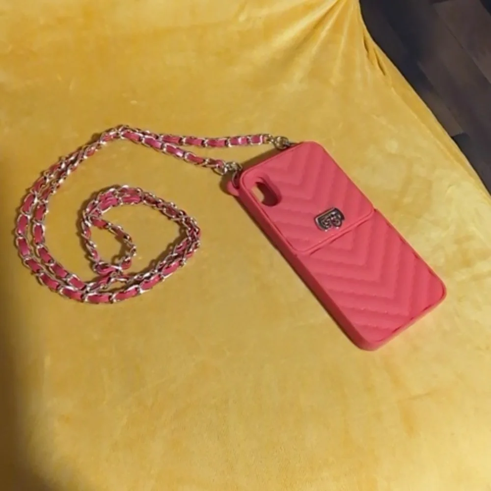 luvl luvi iphone